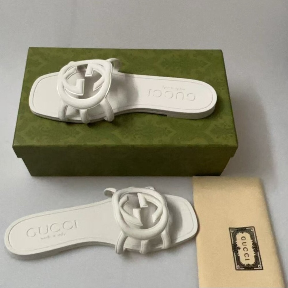 Gucci Women's Cream Slide Sandals